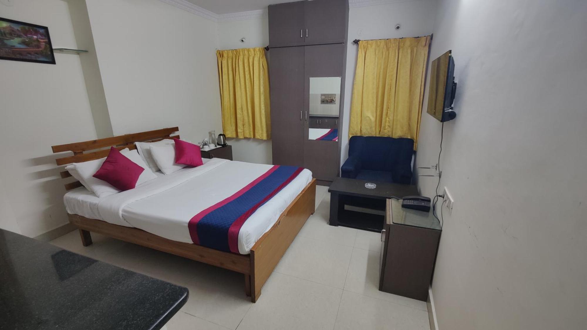 Mann Pasand Inn Feel The Luxury Bangalore Exterior foto