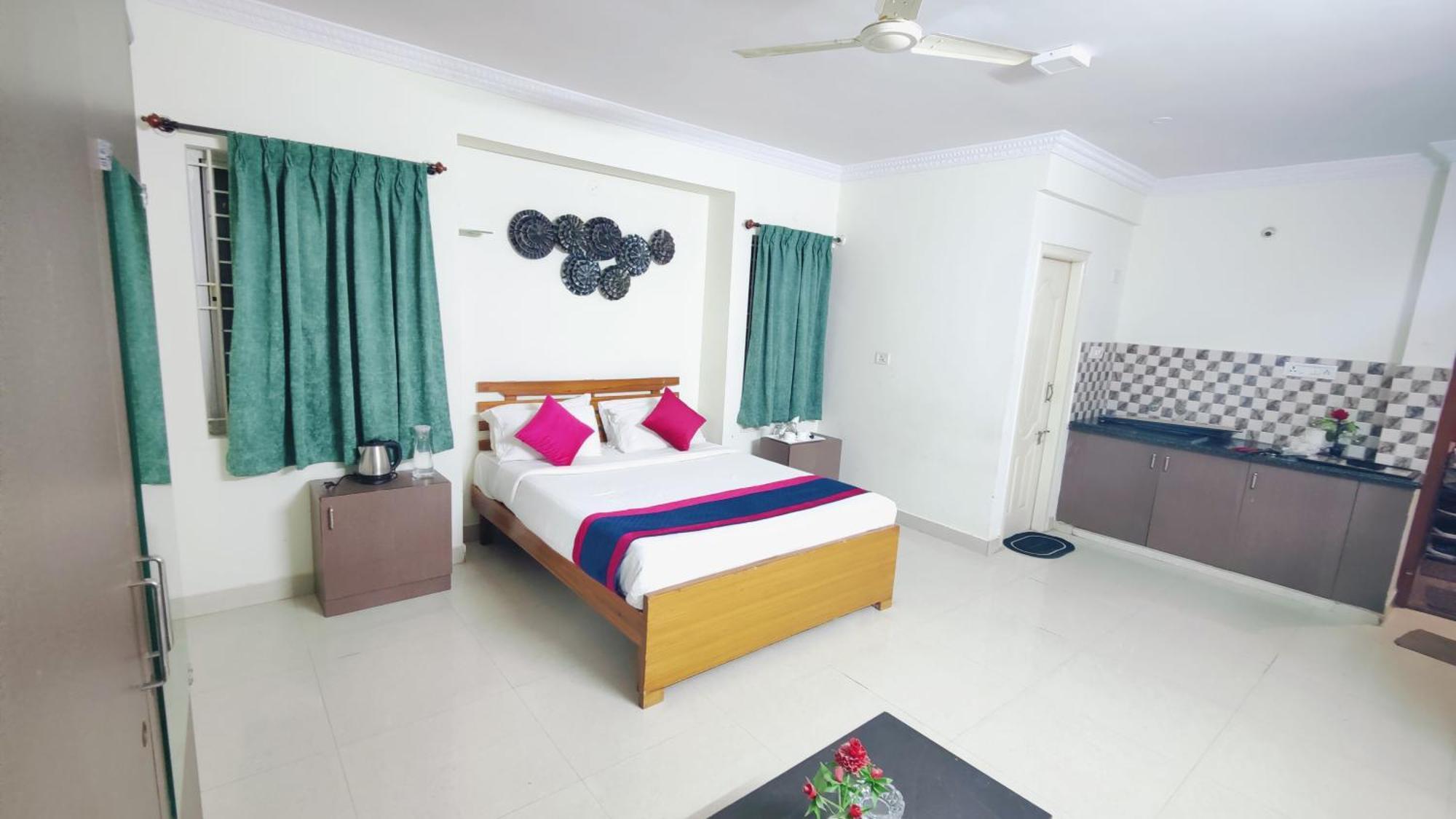 Mann Pasand Inn Feel The Luxury Bangalore Exterior foto
